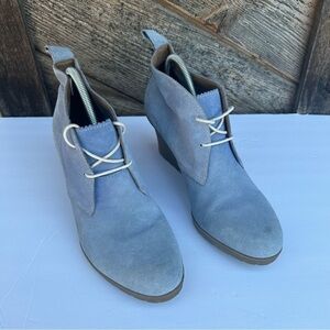 Dr. MARTENS Mandy Desert Boot Wedge in Ceramic Blue US 11 Lace Up Oxford